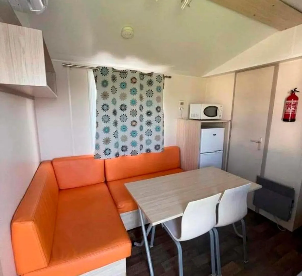 Holiday home Exclusivo Bungalow Con Piscina Y Parking Chiclana de la Frontera