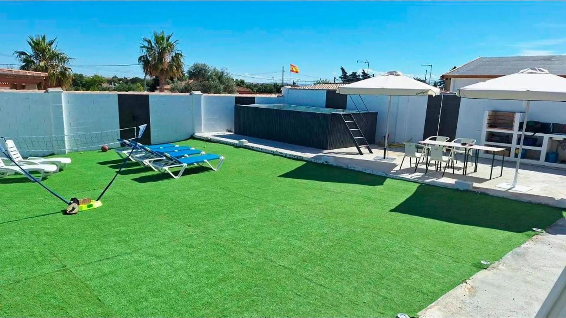 Holiday home Exclusivo Bungalow Con Piscina Y Parking Chiclana de la Frontera Spain